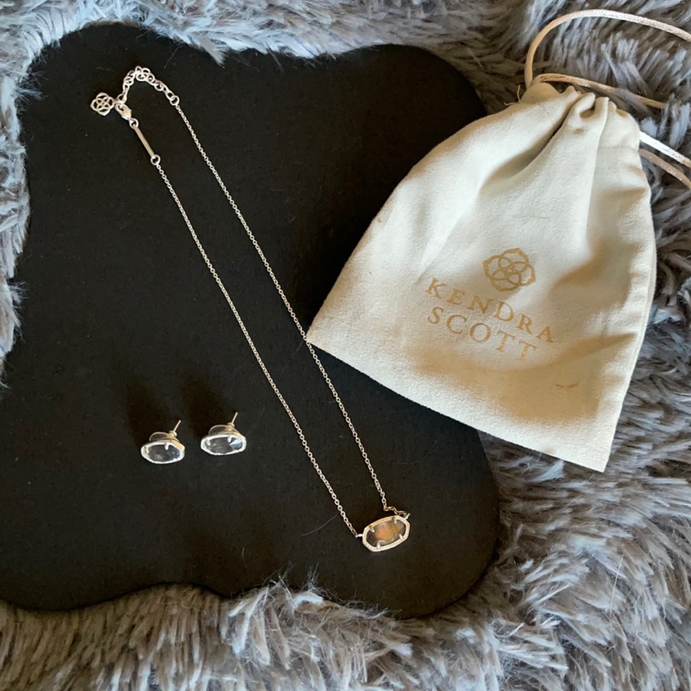 Kendra Scott Set - sold